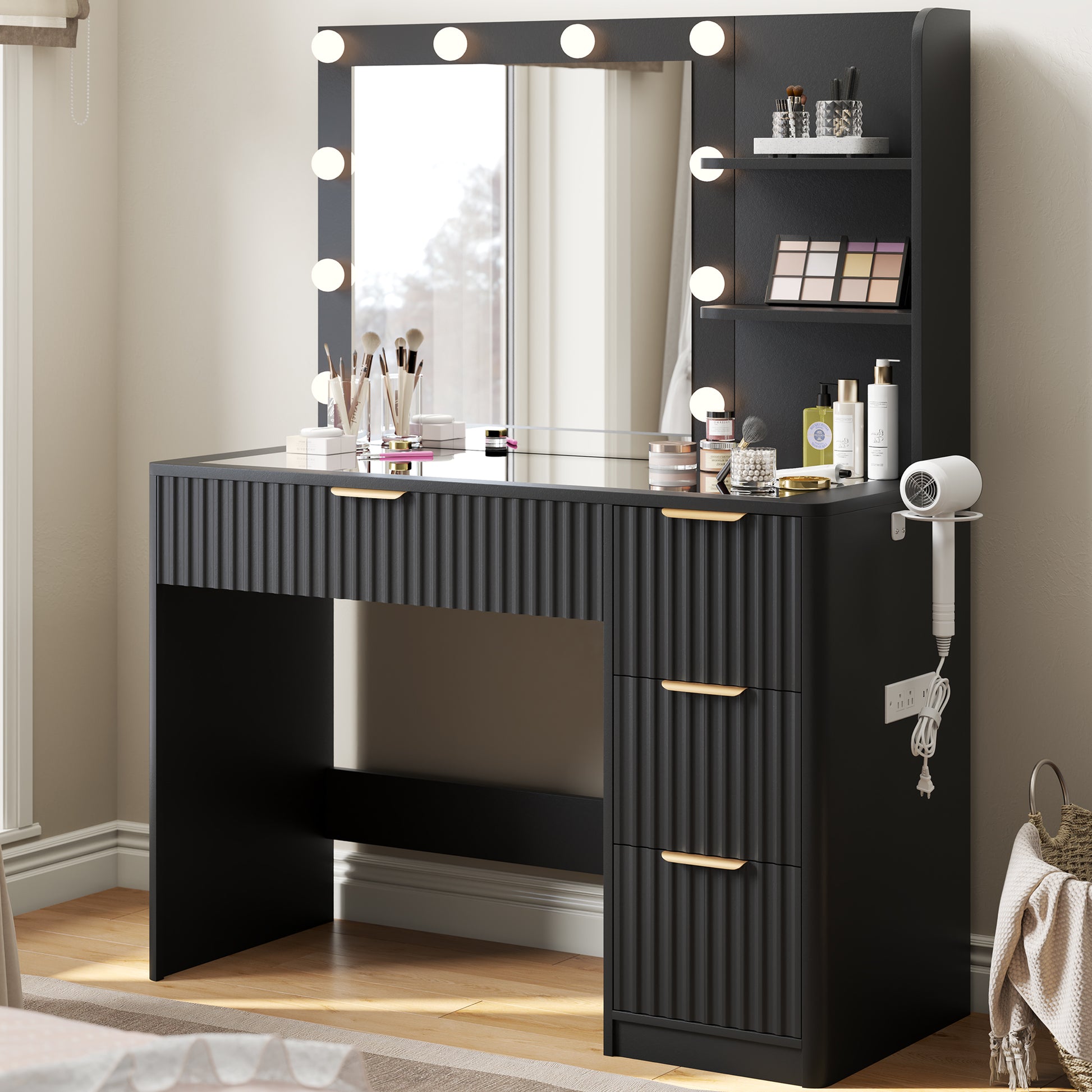 Glow 36.2" Fluted Vanity Desk Amerlife Black